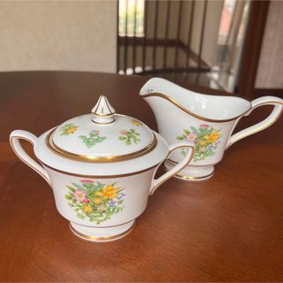 ロイヤルウースター(Royal Worcester)の【希少品】ロイヤルウースター★ロイヤルウェディング★ティーポットセット写真追加分(食器)