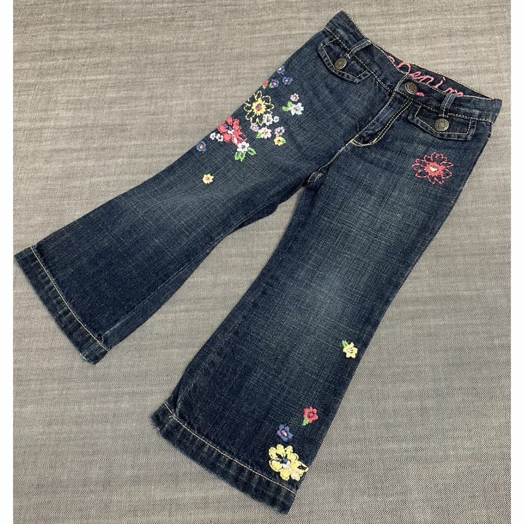 GAP Kids(ギャップキッズ)の【GAPKIDS　95cm】デニムパンツ　r27643 キッズ/ベビー/マタニティのキッズ服女の子用(90cm~)(パンツ/スパッツ)の商品写真