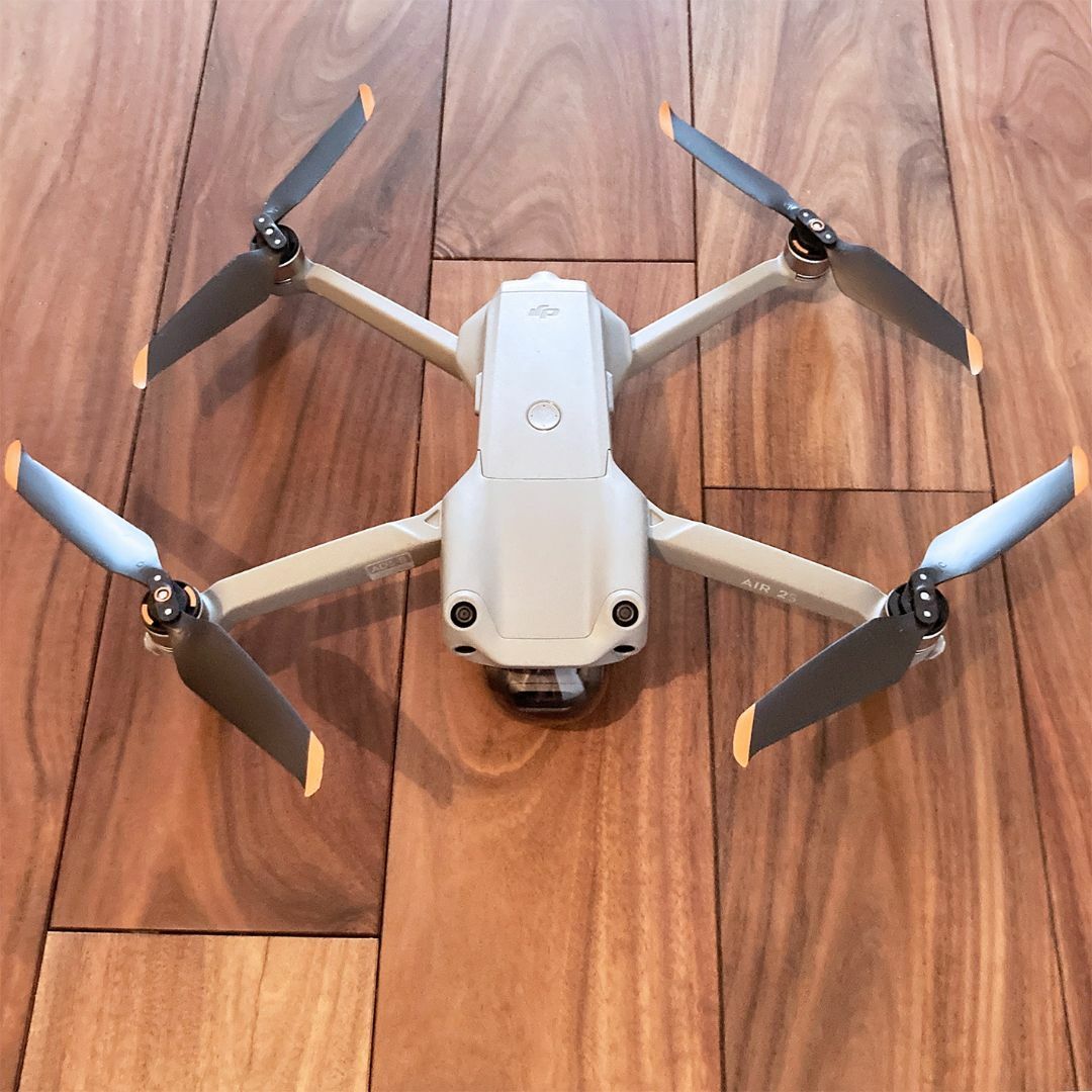 DJI AIR 2S ドローン