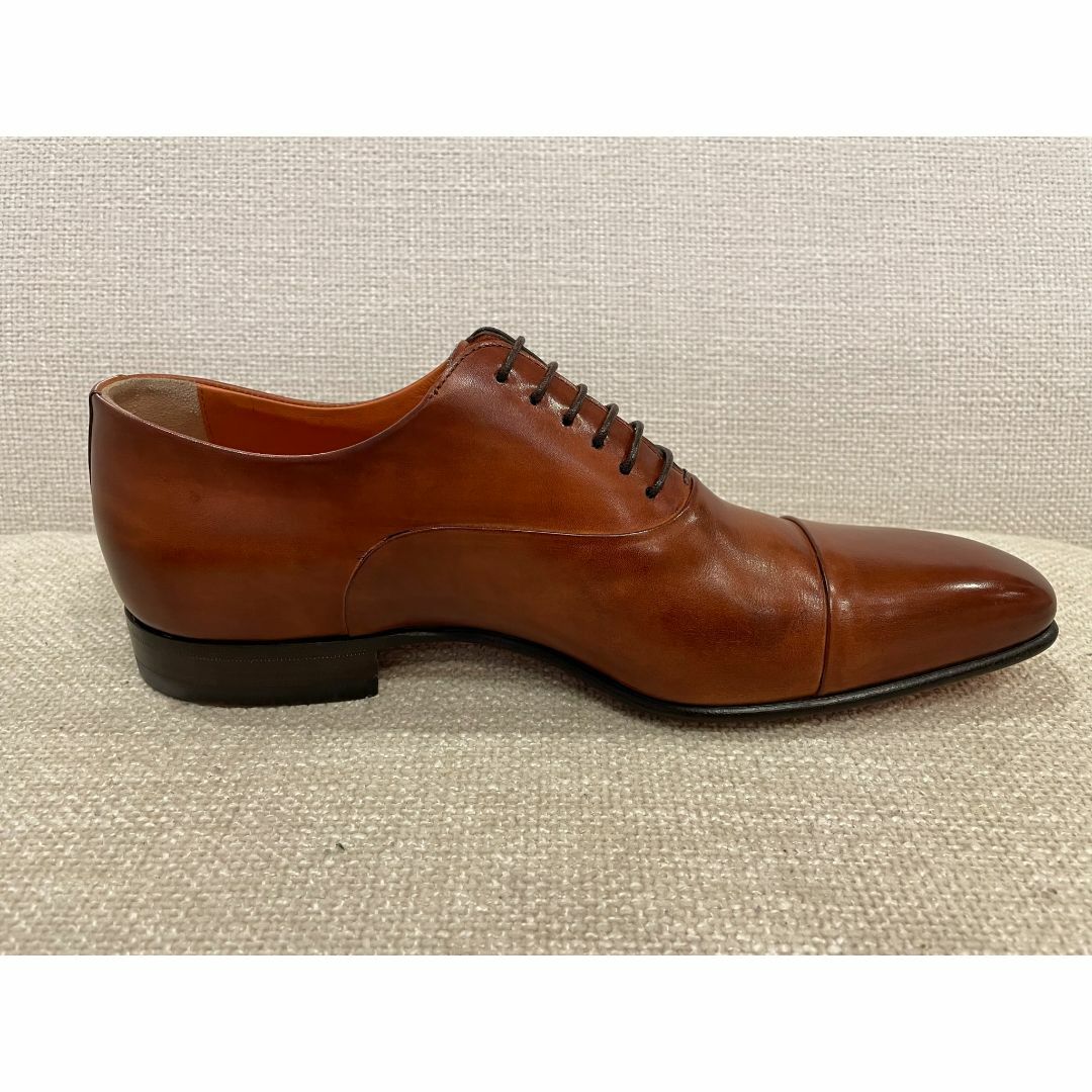 Santoni(サントーニ)の新品 Santoni サントーニ ブラウン レザー シューズ 6 付属品完備 メンズの靴/シューズ(ドレス/ビジネス)の商品写真