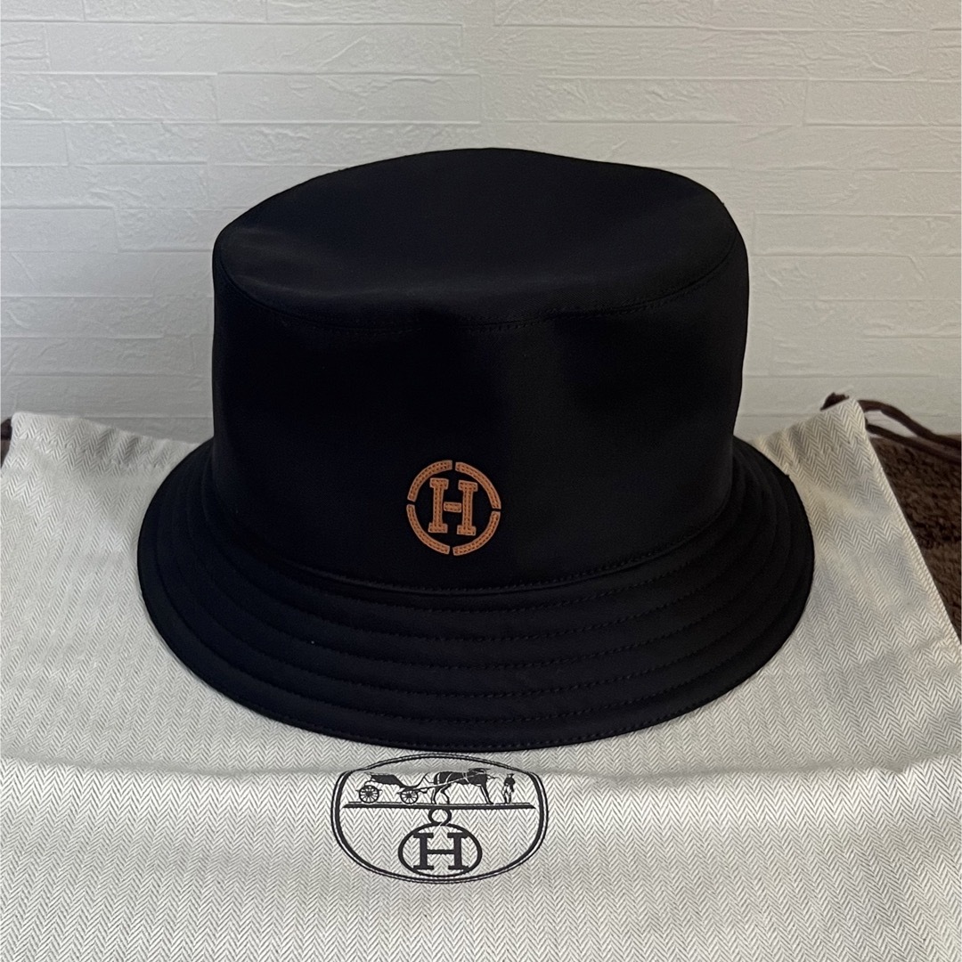 ※国内完売品 HERMES バケットハット フレッドHサークル黒 | フリマアプリ ラクマ ※国内完売品 HERMES バケットハット フレッドHサークル黒 | フリマアプリ ラクマ