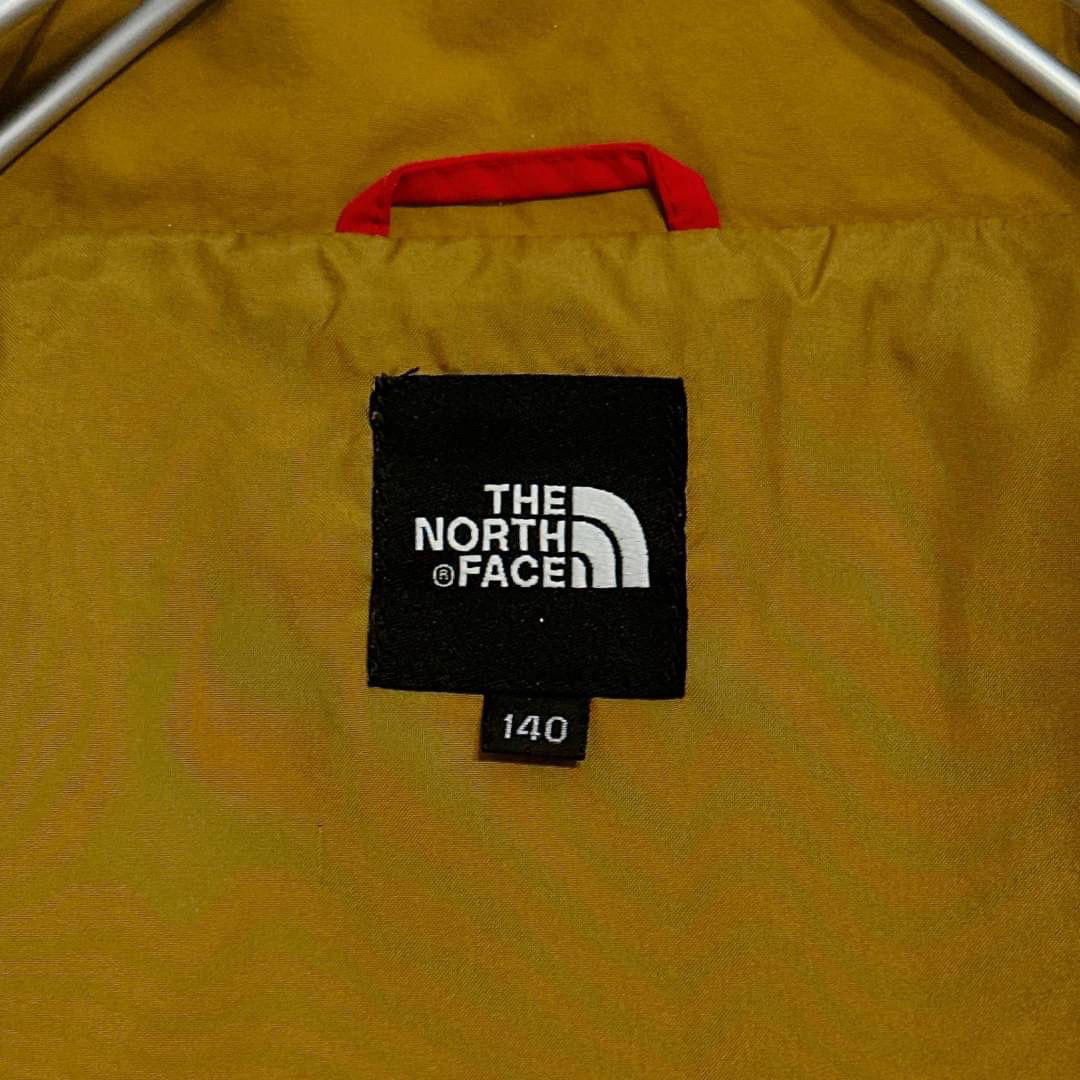 THE NORTH FACE(ザノースフェイス)のノースフェイス マウンテンパーカー　ナイロンジャケット140 キッズ　  キッズ/ベビー/マタニティのキッズ服男の子用(90cm~)(ジャケット/上着)の商品写真