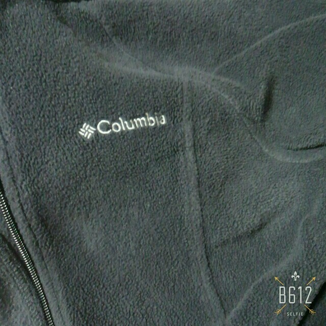 Columbia(コロンビア)のコロンビア　columbia 黒フリース レディースのジャケット/アウター(ブルゾン)の商品写真