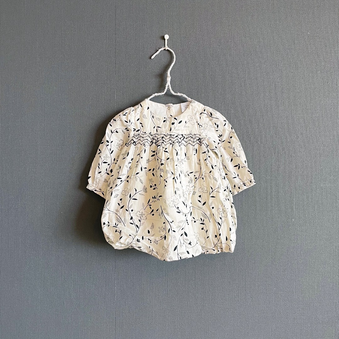 babyGAP(ベビーギャップ)のbaby GAP バルーンワンピース 70cm キッズ/ベビー/マタニティのベビー服(~85cm)(ワンピース)の商品写真