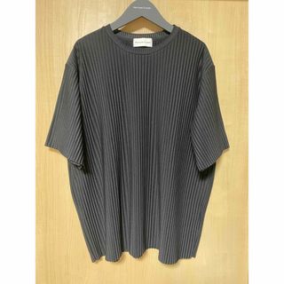 パフュームクローゼット(Perfume Closet)のPerfume Closet / Pleats T-shirts / 黒(Tシャツ/カットソー(半袖/袖なし))