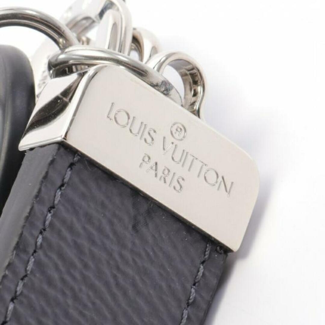 LOUIS VUITTON(ルイヴィトン)のポルト クレ ネオ LV クラブ モノグラムエクリプス リバース バッグチャーム キーホルダー PVC グレー ブラック メンズのファッション小物(キーホルダー)の商品写真