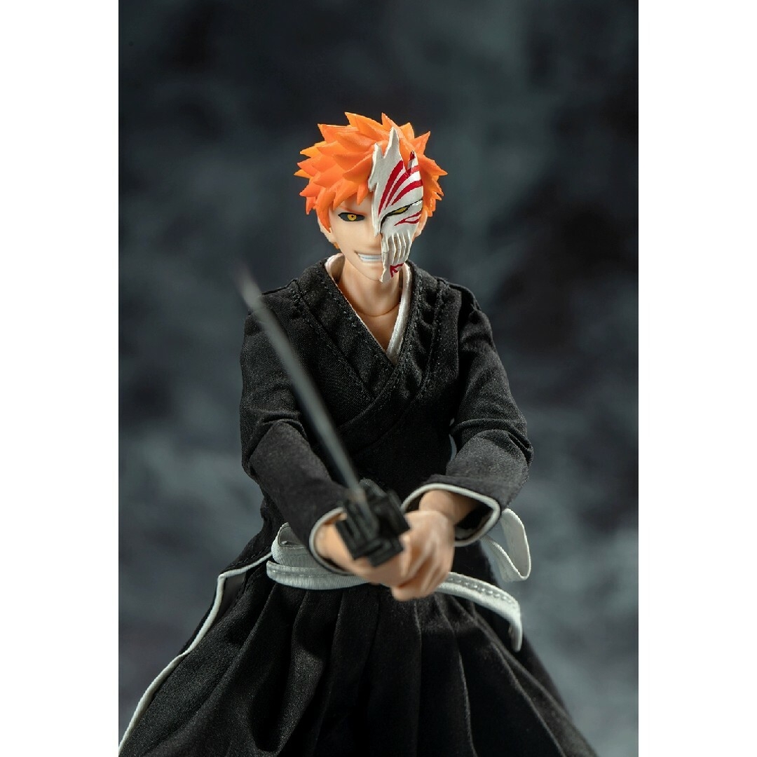 BLEACH　ブリーチ　海外限定　可動　白一護　フィギュア