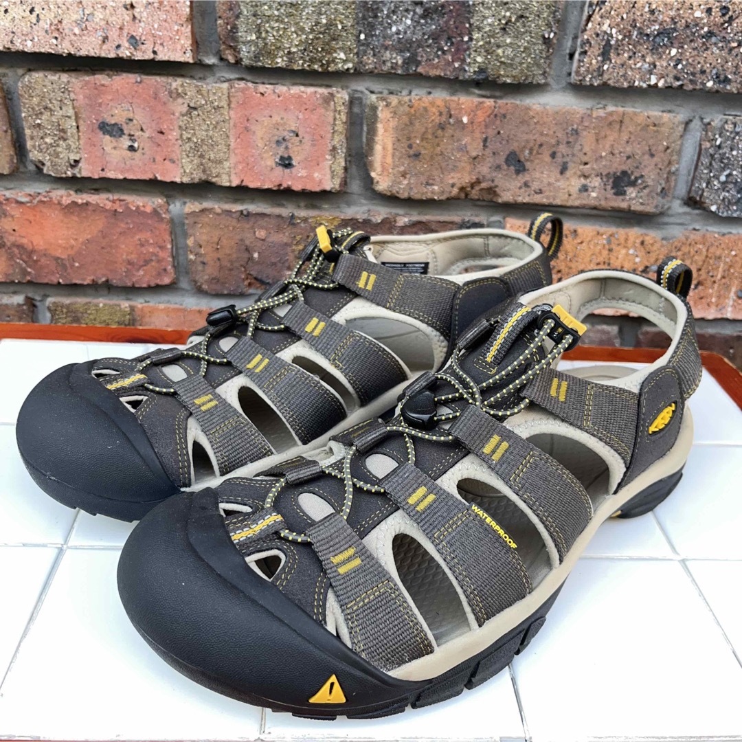 キーン　ニューポート  H2 ビックサイズ　KEEN NEWPORT H2