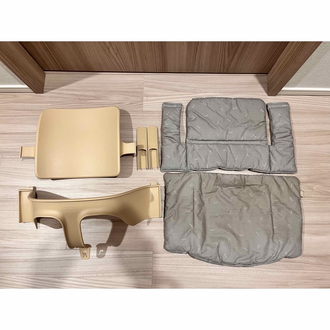 ストッケ　トリップトラップ　ベビーセット　専用クッション　　STOKKE