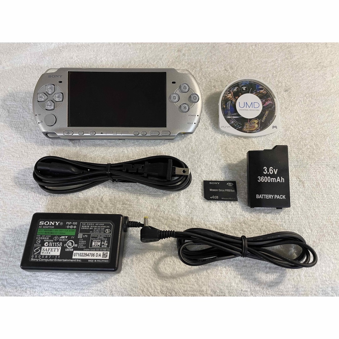 ☆良品☆ PSP-3000 ミスティックシルバー - 携帯用ゲーム機本体