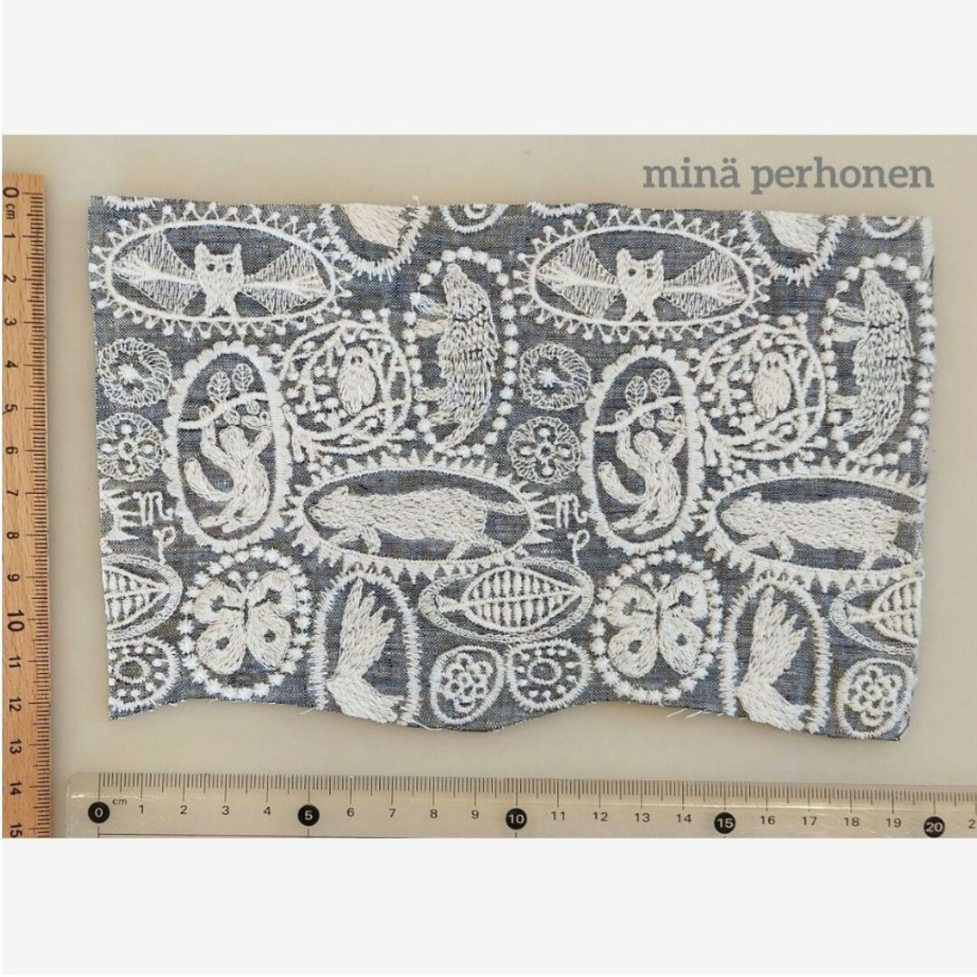 ハンドメイド ミナペルホネン*jungle relief 布バスケット①