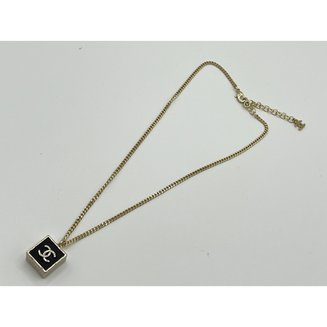 CHANEL シャネル ネックレス CCココマーク ペンダント ゴールド CHANEL シャネル ネックレス CCココマーク ペンダント ゴールド