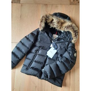 MONCLER - 再入荷⭐23AW/最新 MONCLER NEW BYRON 黒 希少12Aの通販｜ラクマ