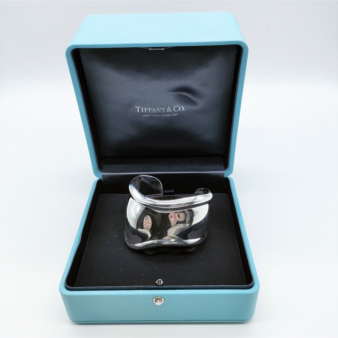 Tiffany & Co.(ティファニー)のティファニー スモールボーンカフ 右手用 レディースのアクセサリー(ブレスレット/バングル)の商品写真