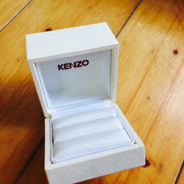 KENZO(ケンゾー)の指輪ケース ペアリングケース KENZO レディースのアクセサリー(その他)の商品写真