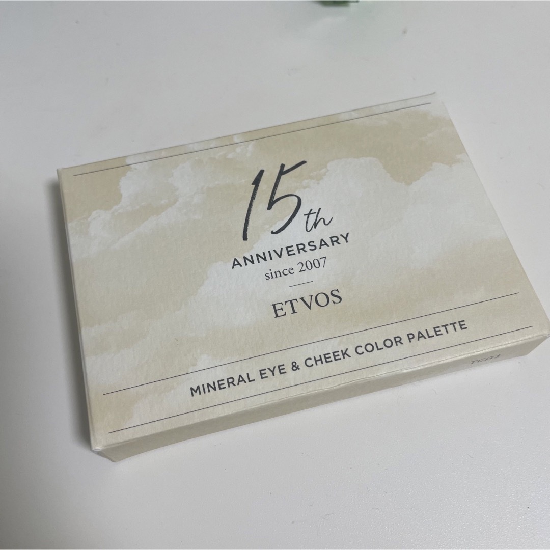 ETVOS(エトヴォス)のETVOS 15th anniversary パレット コスメ/美容のベースメイク/化粧品(アイシャドウ)の商品写真