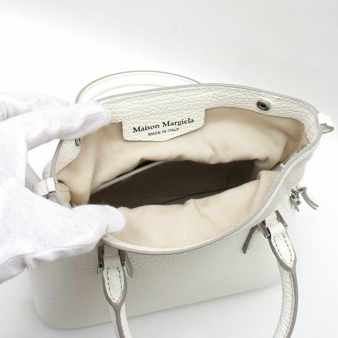 Maison Martin Margiela(マルタンマルジェラ)の MAISON MARGIELA ショルダーバッグ WHITE  レディースのバッグ(ショルダーバッグ)の商品写真