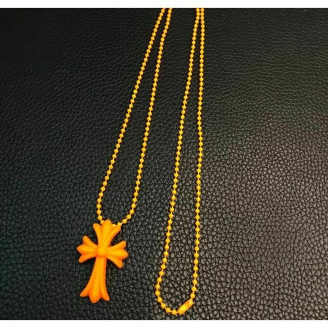【大人気‼︎】十字架 ラバー クロス ネックレス ユニセックス オレンジ メンズのアクセサリー(ネックレス)の商品写真