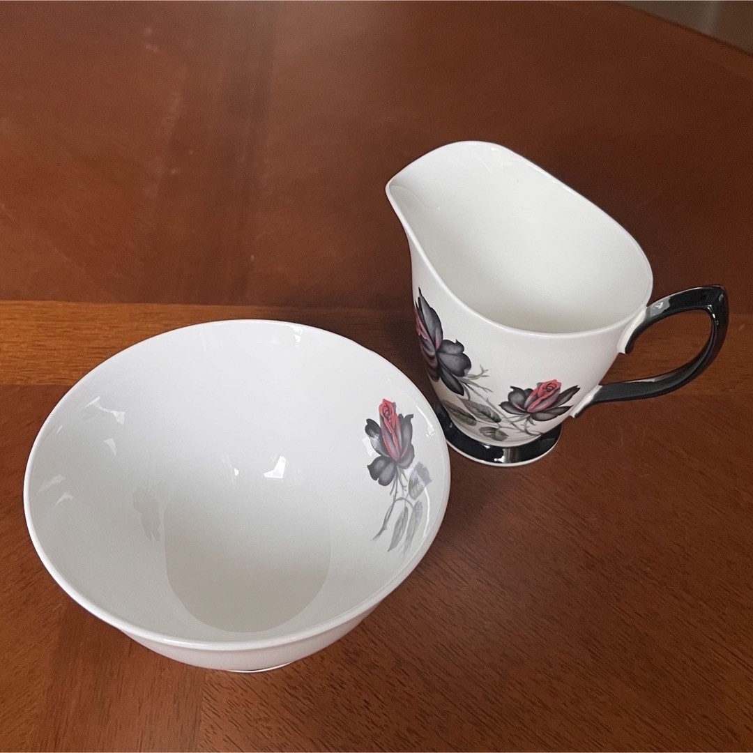 ROYAL ALBERT - 【レア美品】ロイヤルアルバート☆マスカレード