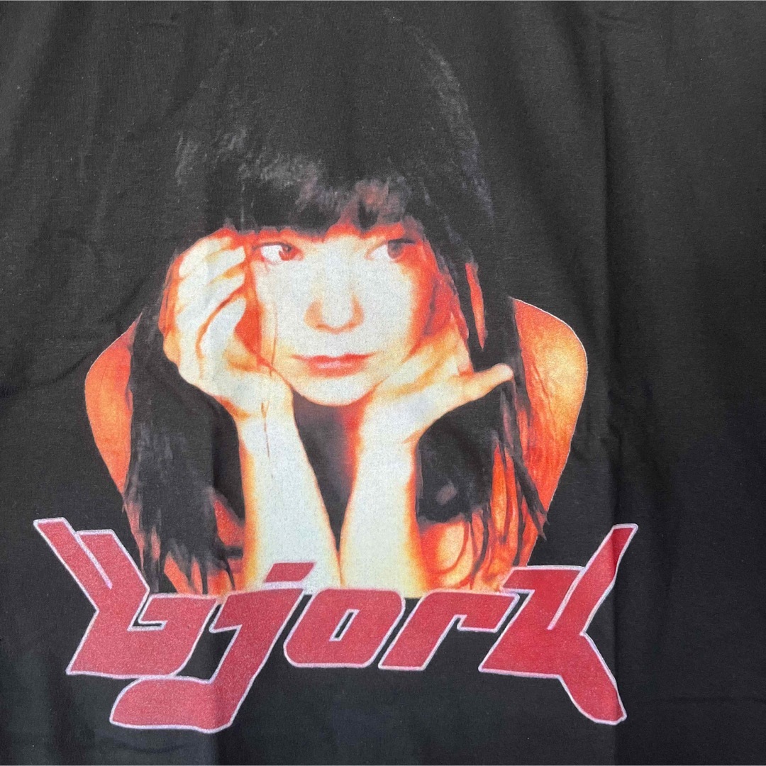 BJORK Tシャツ