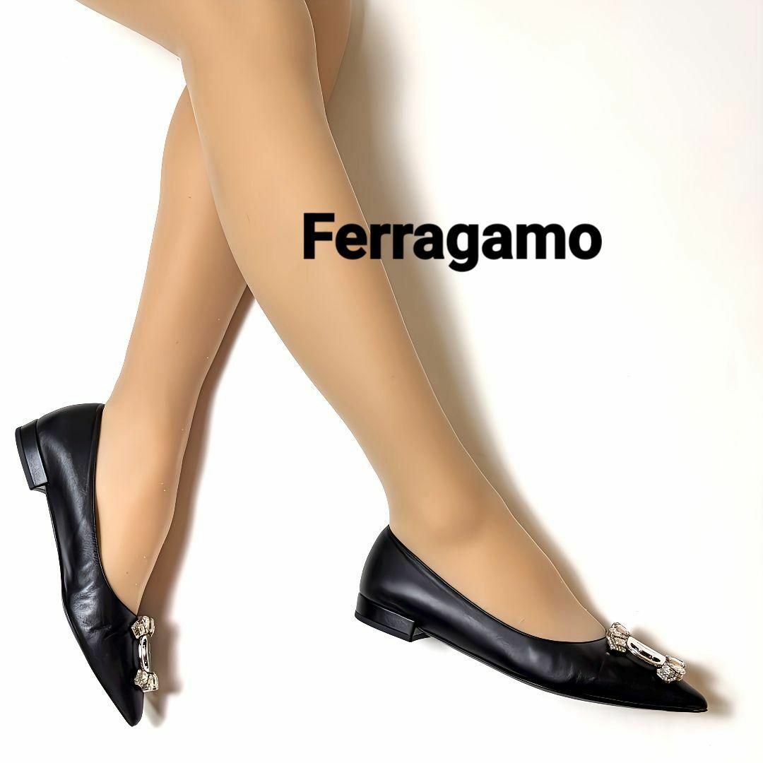 フェラガモ新品そっくりさん⭐フェラガモFerragamo 　ビジュー パンプス 6D