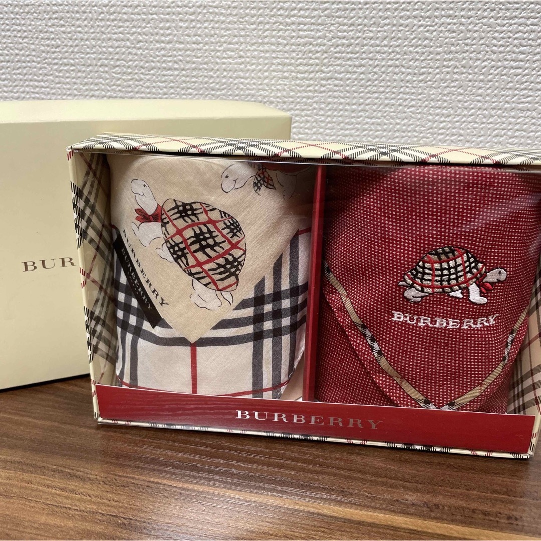 Burberry ハンカチ - ファッション小物