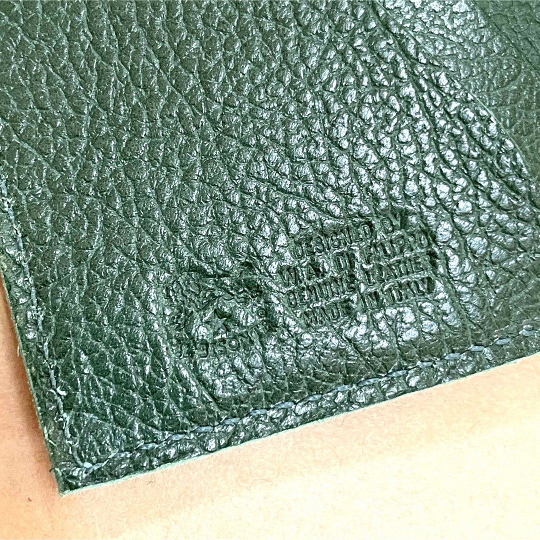 ✨新品✨ イルビゾンテ 三つ折り財布 コンパクト 定期入れ付き グリーン