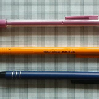 紫色，黄色，紺色の３本組(ペン/マーカー)