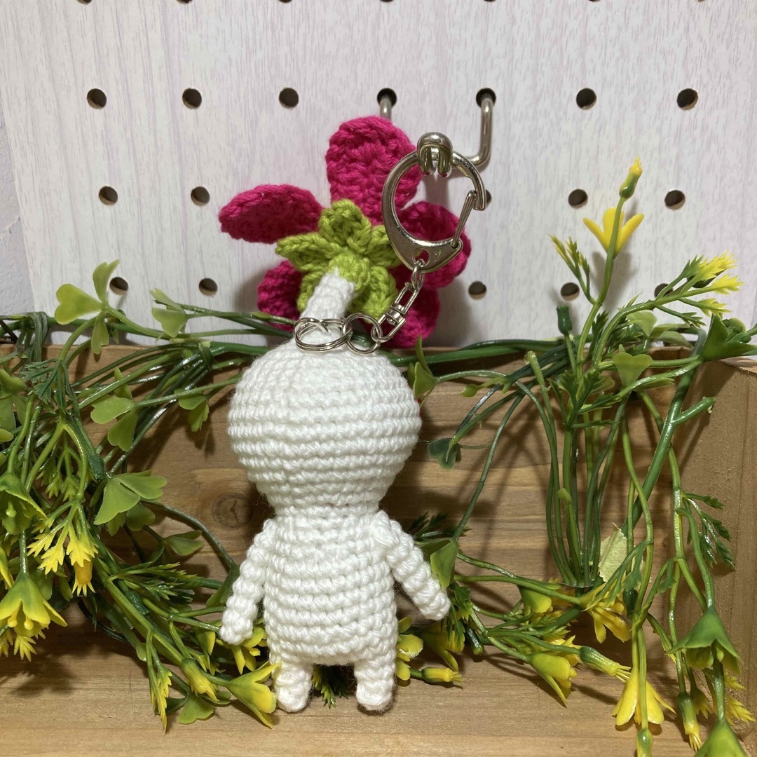 ピクミン風あみぐるみ 紫白ヒカリピクミンセット