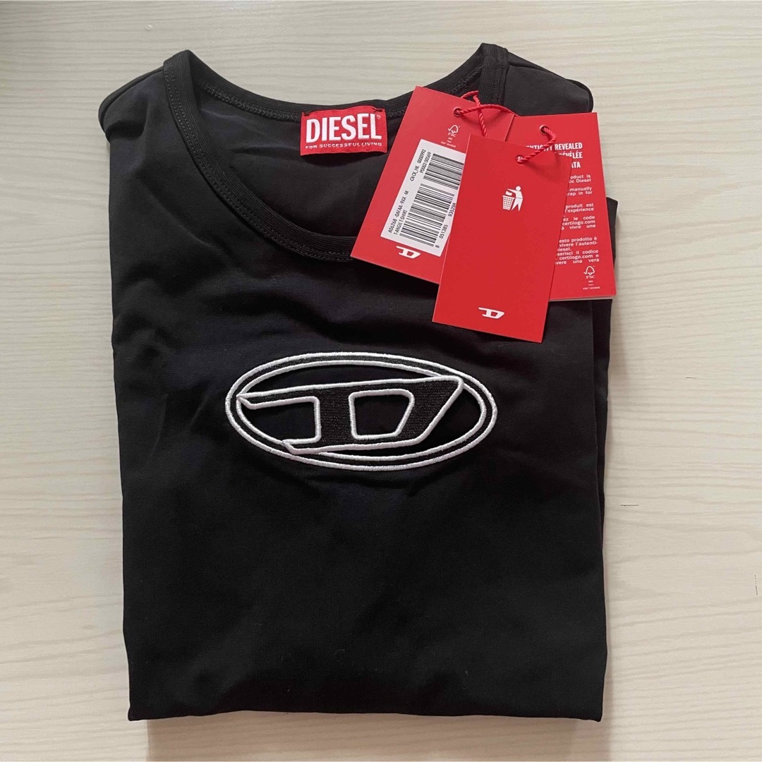 diesel 半袖Tシャツ　トップスDロゴ