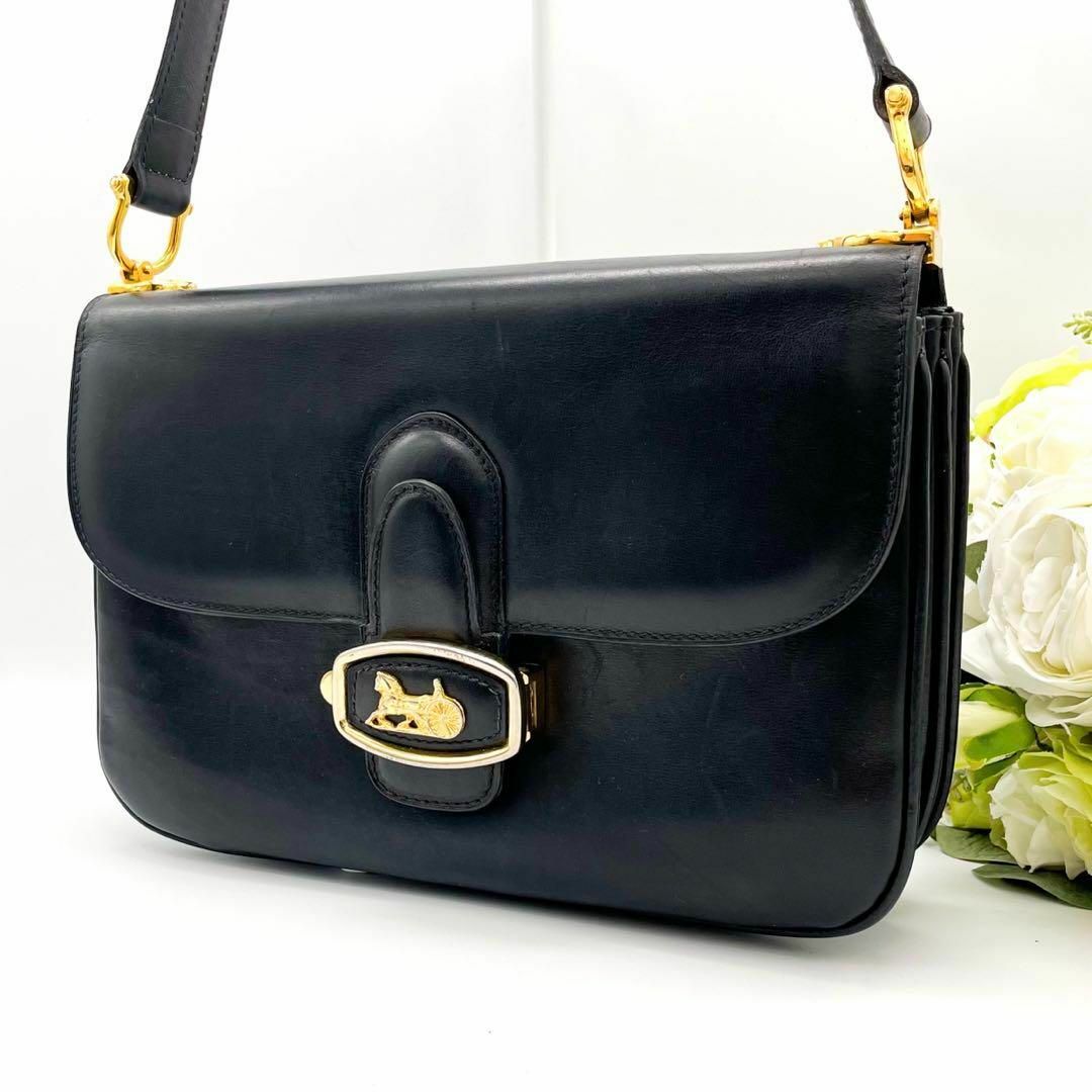 極美品✨CELINE セリーヌ 馬車金具 ショルダーバッグ レザー 黒