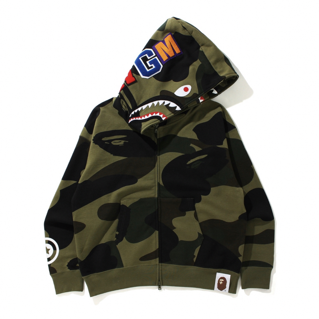 A BATHING APE シャークパーカー