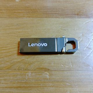 レノボ(Lenovo)のLenovo USBメモリー 2TB(PC周辺機器)