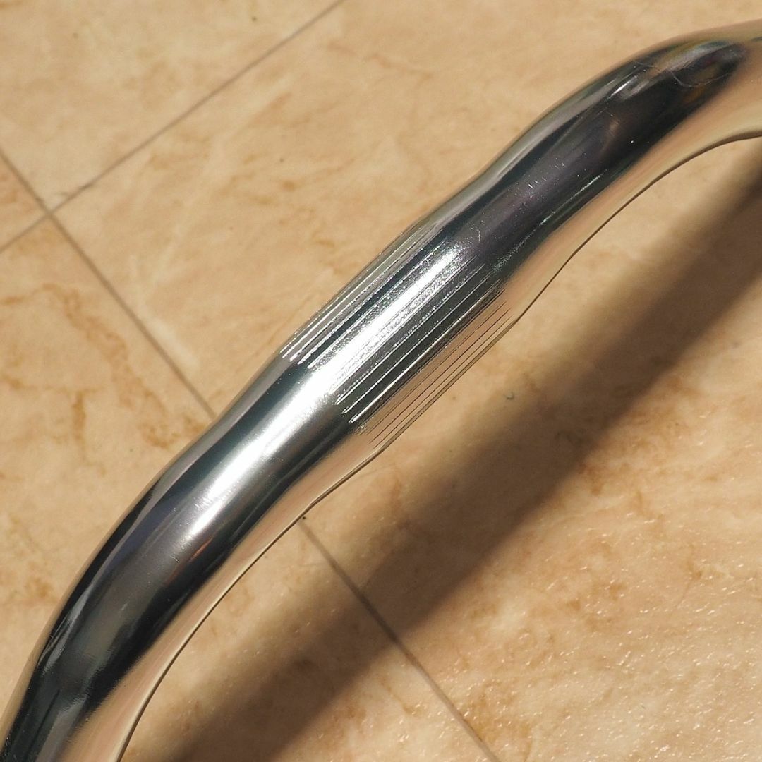 アルミポリッシュ レトロ ライザーハンドル クロスバイク等に 新品未使用 スポーツ/アウトドアの自転車(パーツ)の商品写真