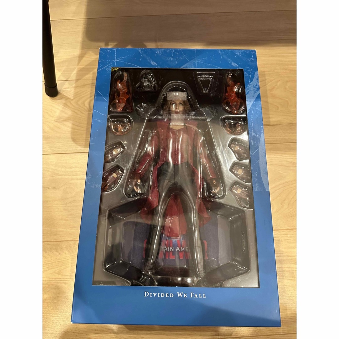 Hot Toys - ホットトイズ スカーレット・ウィッチ 1/6 ムービー