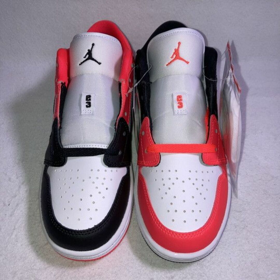 Jordan Brand(NIKE) - エアジョーダン1 ロー SE GS 赤 黒 白 アシメ