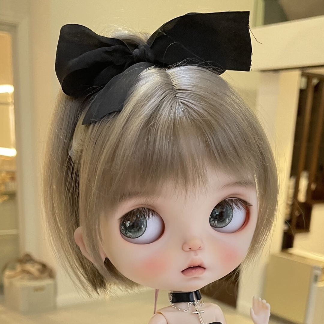 ブライスウィッグ ネオブライスモヘアウィッグの通販 by Riri ブライスウィッグ ネオブライスモヘアウィッグの通販 by Riri