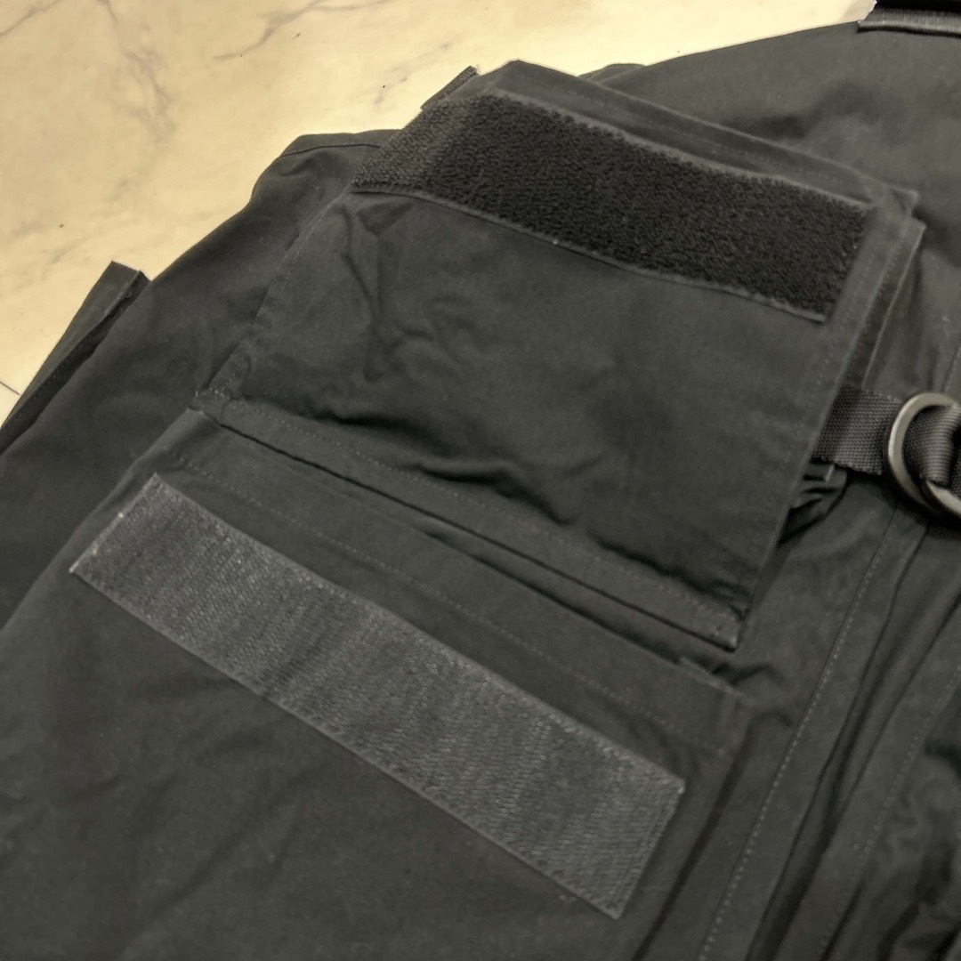 stein(シュタイン)のstein/(シュタイン) SYSTEM VEST  メンズのトップス(ベスト)の商品写真