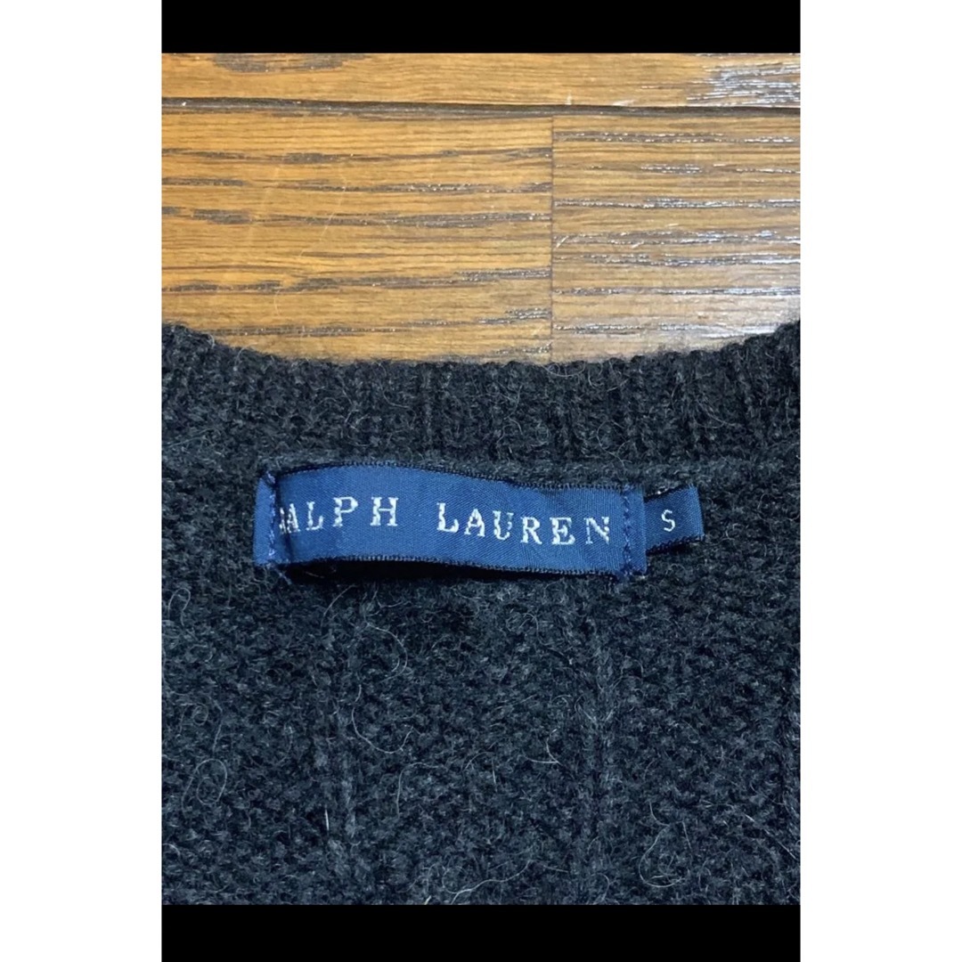 POLO RALPH LAUREN(ポロラルフローレン)の【最高級カシミヤ混】 ラルフローレン Vネック ケーブル ニット  NO1523 レディースのトップス(ニット/セーター)の商品写真