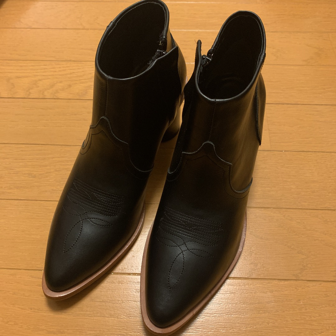 zucca ウエスタンヒール 新品未使用 - ブーツ