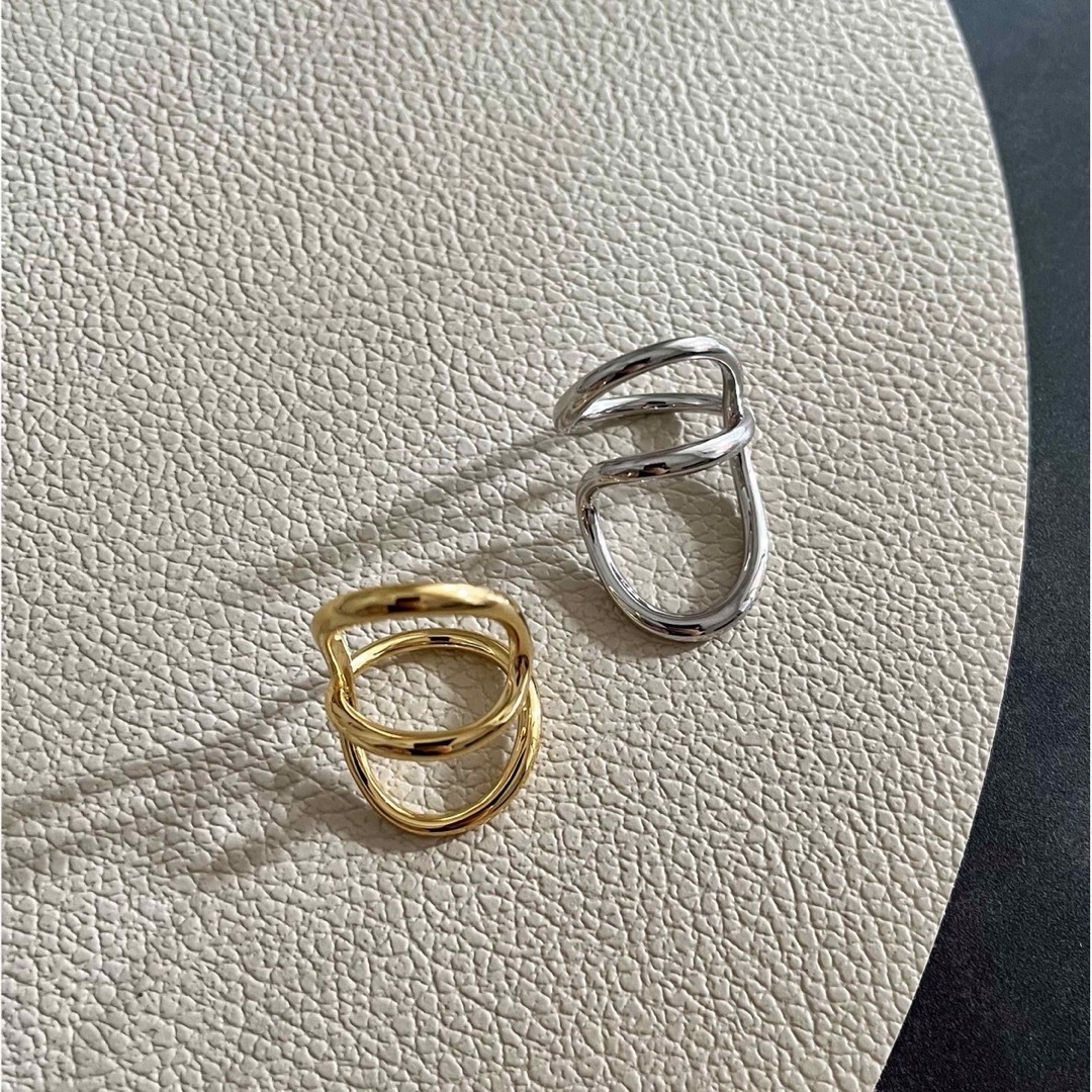 Philippe Audibert(フィリップオーディベール)の【新品未使用】1点限定 RIBBON RING デザインリング レディースのアクセサリー(リング(指輪))の商品写真