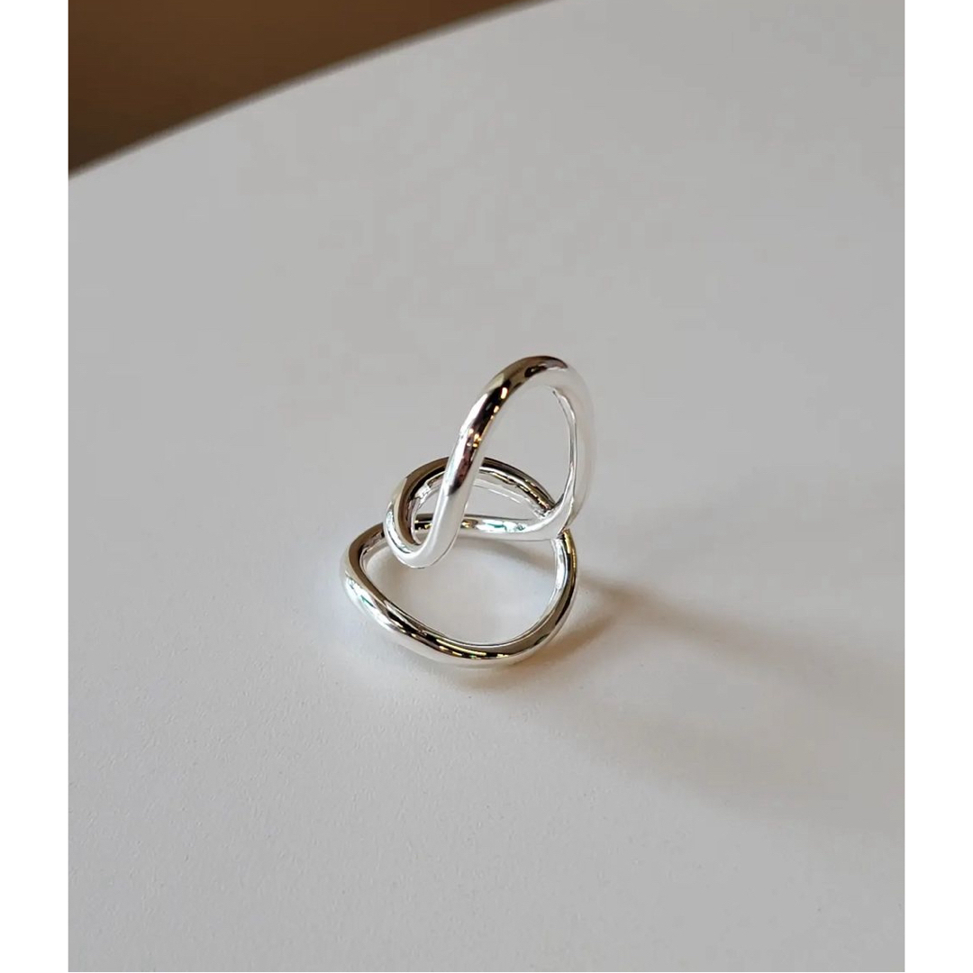 Philippe Audibert(フィリップオーディベール)の【新品未使用】1点限定 RIBBON RING デザインリング レディースのアクセサリー(リング(指輪))の商品写真