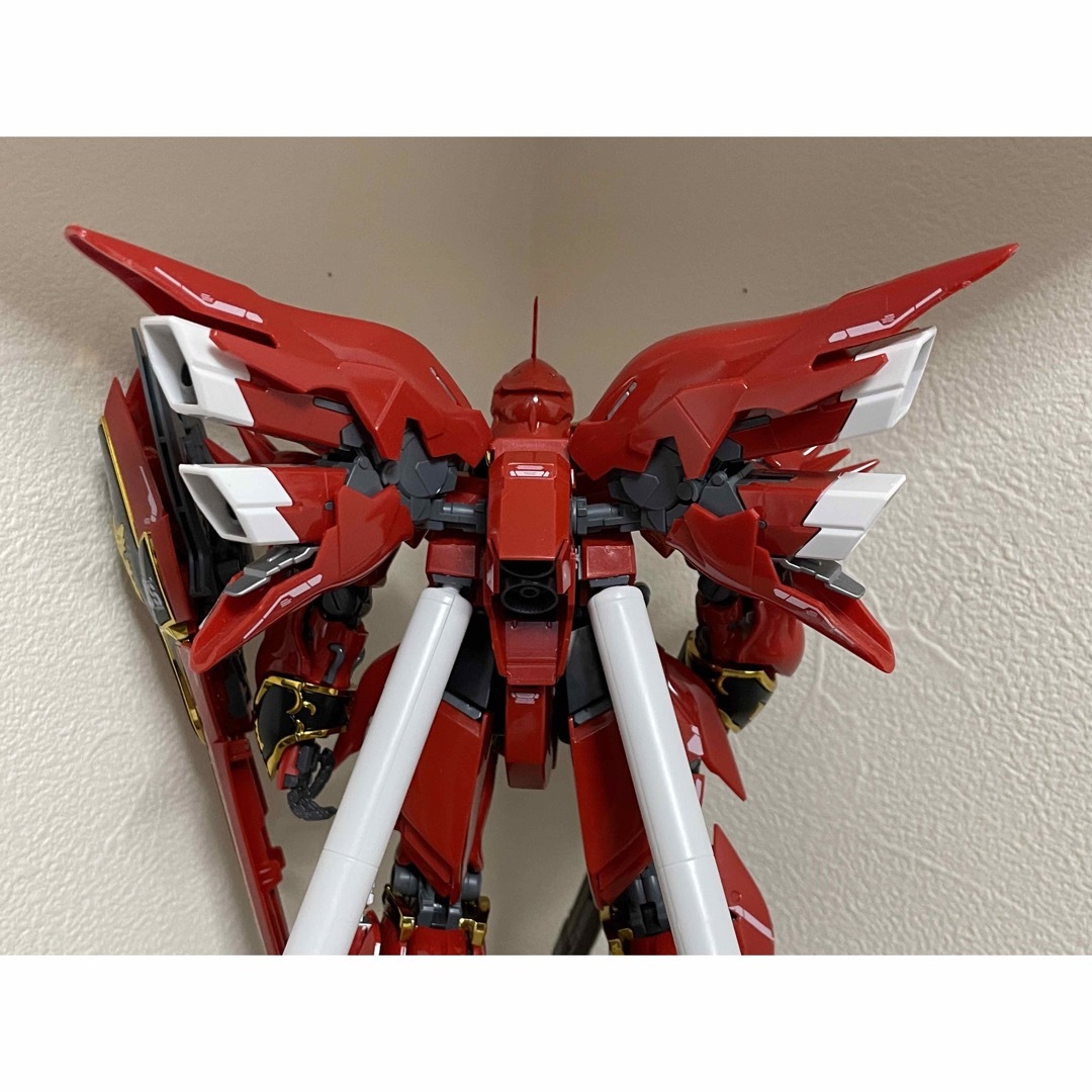 BANDAI(バンダイ)のRG 1/144 シナンジュ エンタメ/ホビーのおもちゃ/ぬいぐるみ(プラモデル)の商品写真