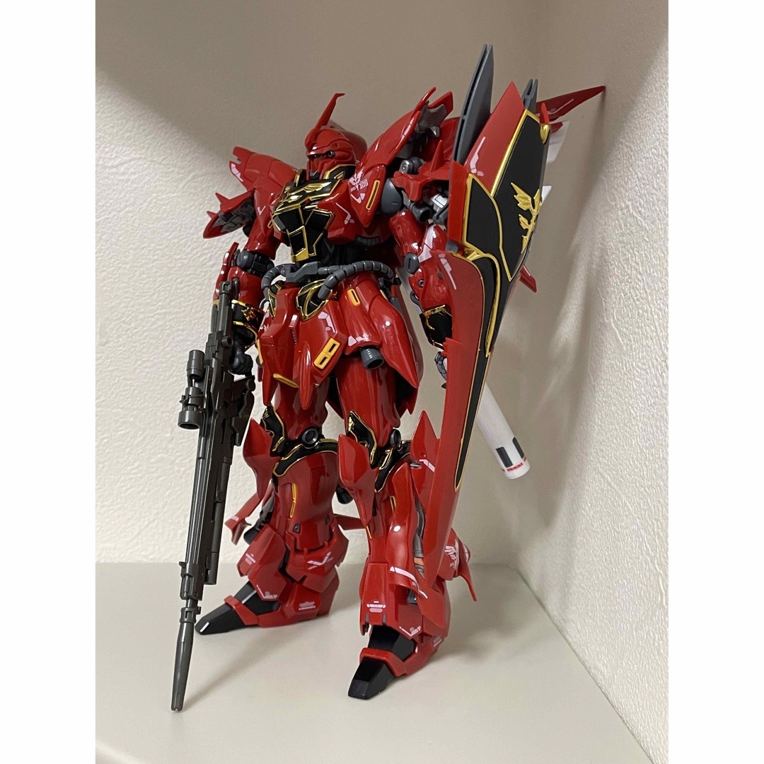 BANDAI(バンダイ)のRG 1/144 シナンジュ エンタメ/ホビーのおもちゃ/ぬいぐるみ(プラモデル)の商品写真