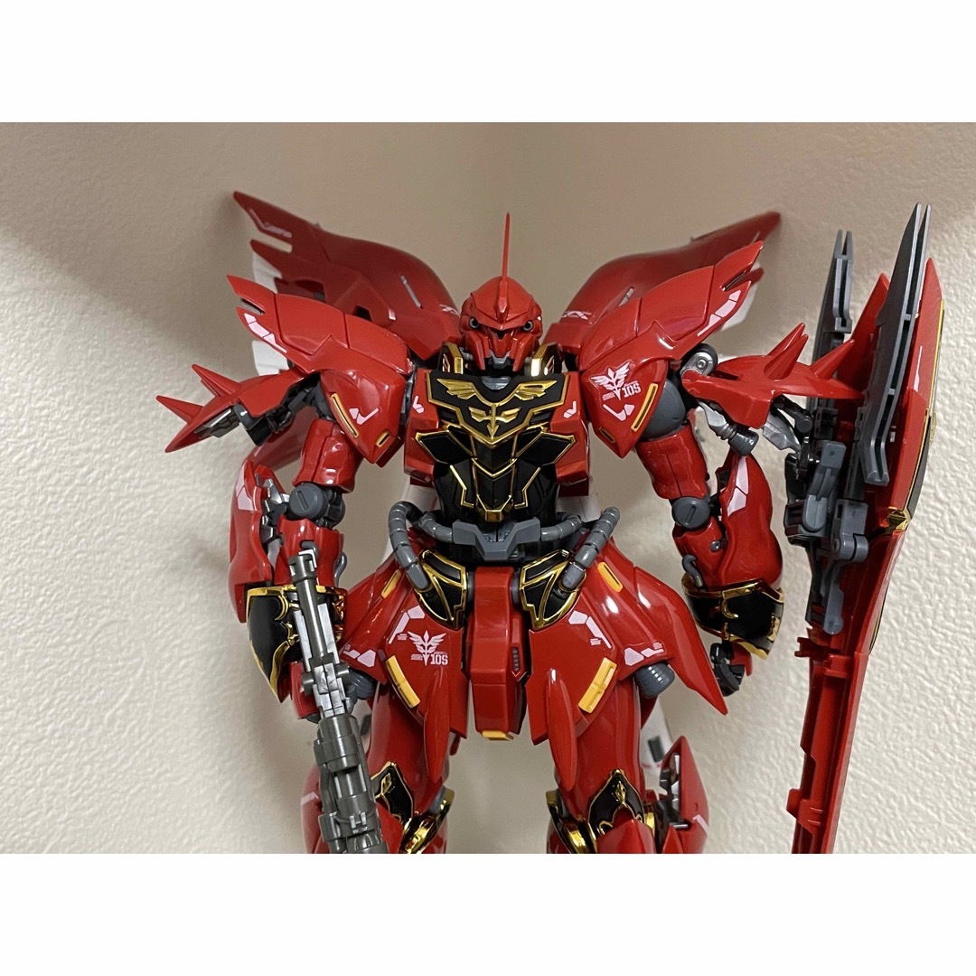 BANDAI(バンダイ)のRG 1/144 シナンジュ エンタメ/ホビーのおもちゃ/ぬいぐるみ(プラモデル)の商品写真