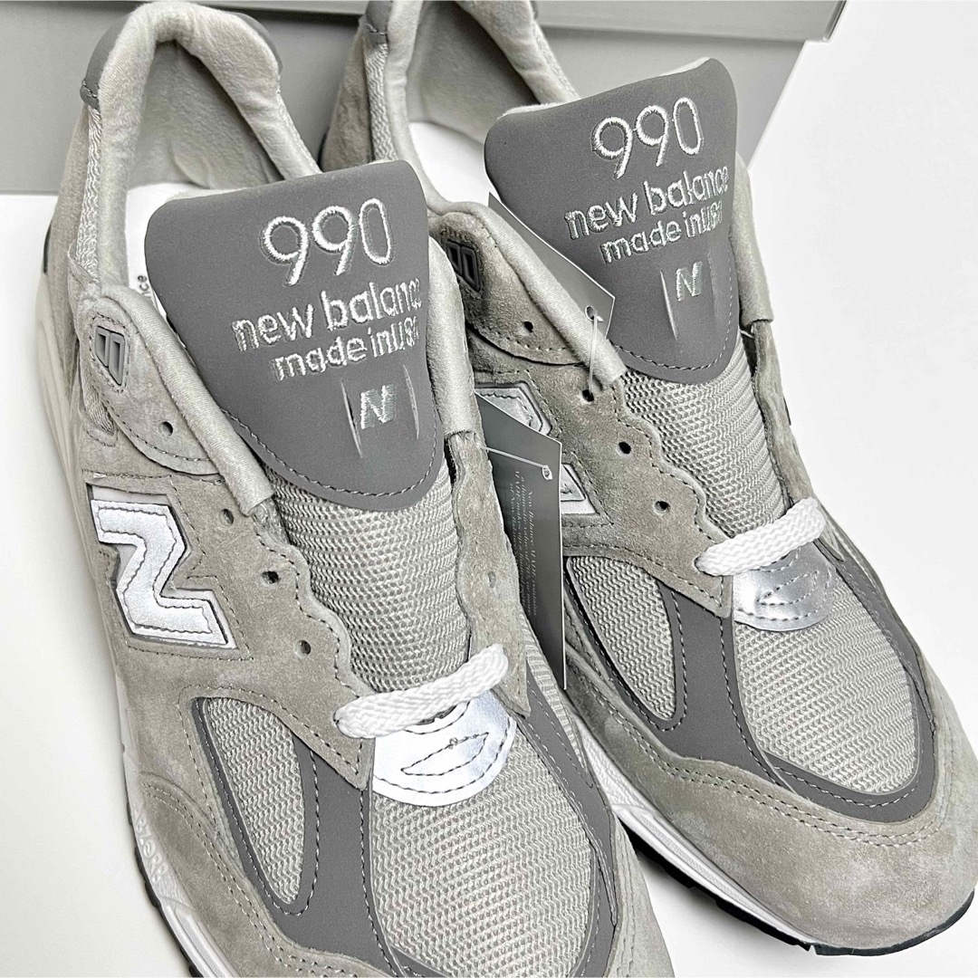 New Balance(ニューバランス)の30cm 新品 USA製 ニューバランス 990 V2 スニーカー グレー メンズの靴/シューズ(スニーカー)の商品写真