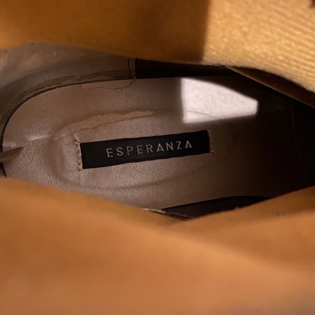 ESPERANZA(エスペランサ)のエスペランサ　ベージュブーツ レディースの靴/シューズ(ブーツ)の商品写真
