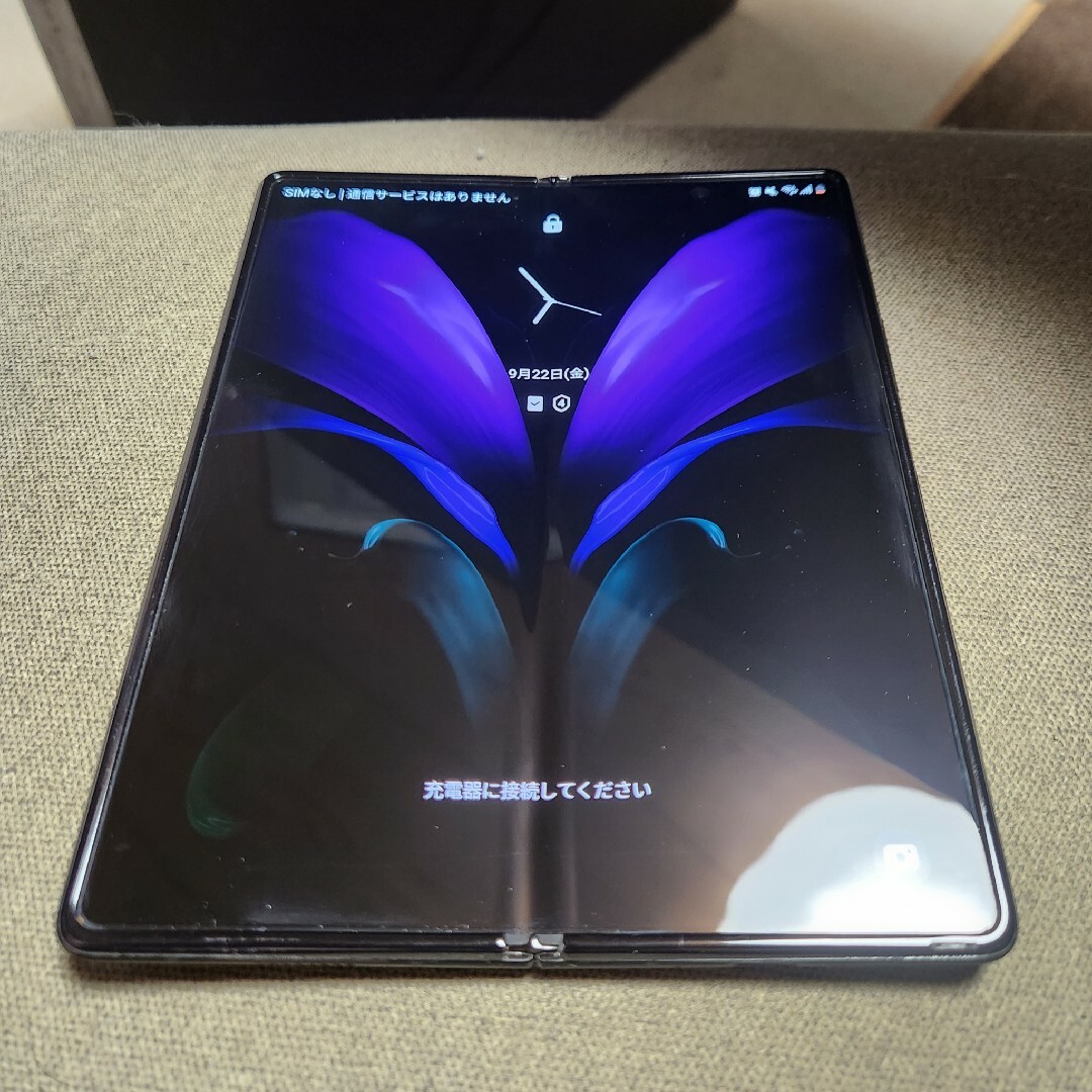 Galaxy(ギャラクシー)のgalaxy fold2 グローバル版 SM-916B 256g simフリー スマホ/家電/カメラのスマートフォン/携帯電話(スマートフォン本体)の商品写真