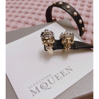 アレキサンダーマックイーン(Alexander McQueen)のALEXANDER MQUEEN アレキサンダーマックイーン リストバンド(ブレスレット/バングル)