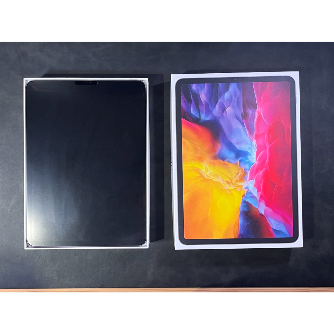 Apple(アップル)の【完動品】iPad Pro(第2世代)11インチ 256GB Wi-Fi  スマホ/家電/カメラのPC/タブレット(タブレット)の商品写真